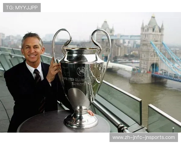 欧冠“大耳朵杯”奖杯由来与历史意义