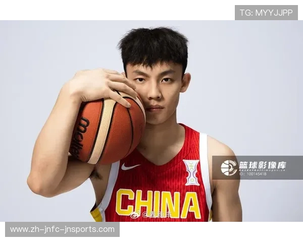 足球CBA第一人：谁是CBA历史上的足球第一人？