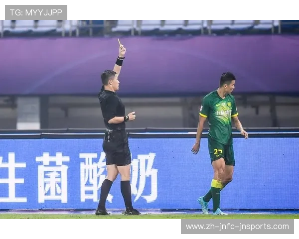 足球黄牌预警防守球员动作规范化的科技监督路径 足球黄牌预警防守球员动作规范化的科技监督路径